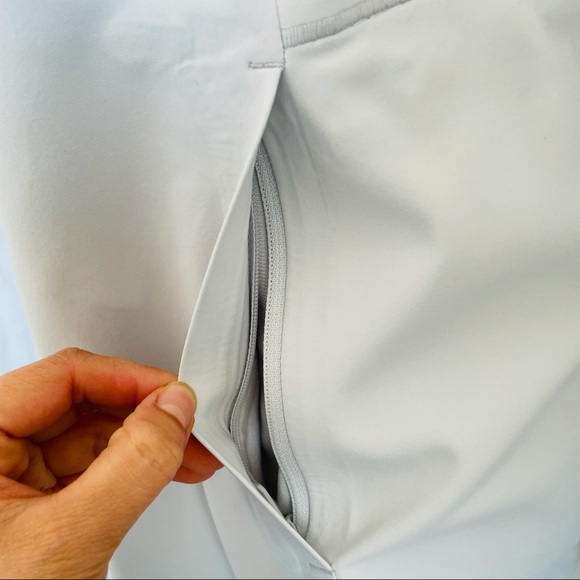 Lululemon Rain Jacket - Picture 9 of 15